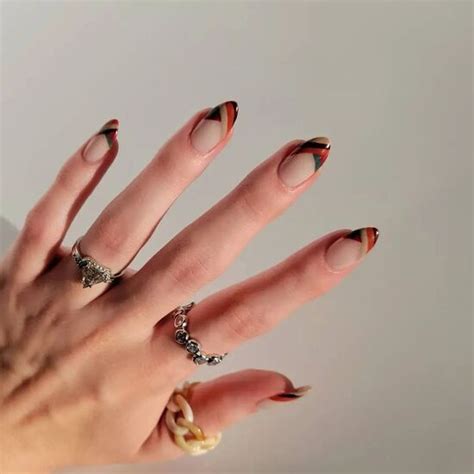 31 Elegant Fall French Tip Nails Designs To Try Nail Designs Daily