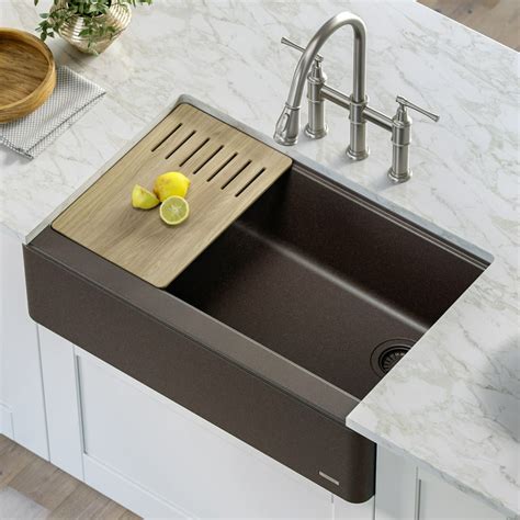 Kraus Bellucci™ Workstation 33” Quartz Composite Single Bowl Farmhouse