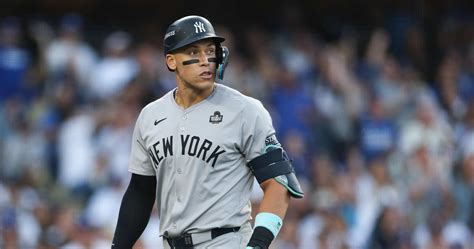 Aaron Judge Yankees Called Out By Mlb Fans In World Series Game 2 Loss