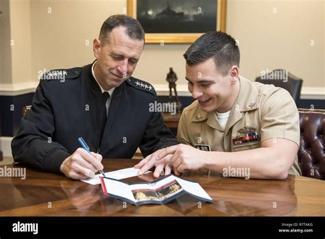 John dewey education hi-res stock photography and images - Alamy