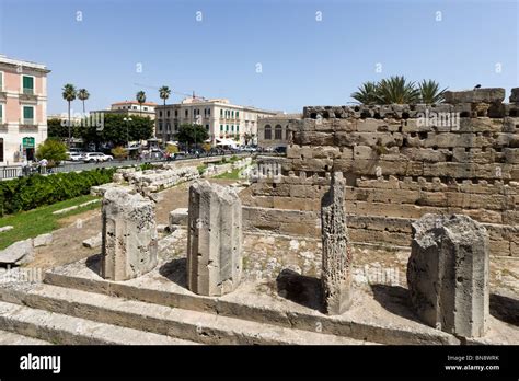 The Temple Of Apollo Ortigia Syracuse Siracusa Sicily Italy Stock