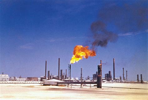 Petroleum refining | Definition, History, Processes, & Facts | Britannica