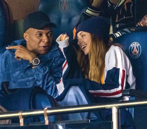 Kylian Mbappé Ça Matche Avec Emma Smet Closer France Everand