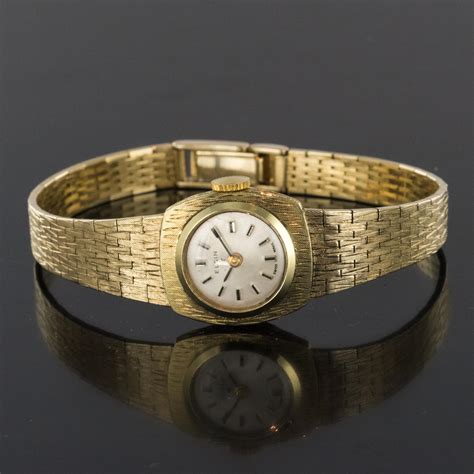 1960s Retro Yellow Gold Elgin Womens Watch At 1stdibs Elgin Watches