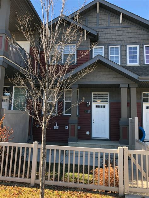 Modern, 3 Bedroom Townhouse for Rent Immediately in the Orchards | Long ...