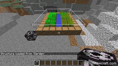 How To Use A Structure Block To Load A Structure Load Mode In Minecraft