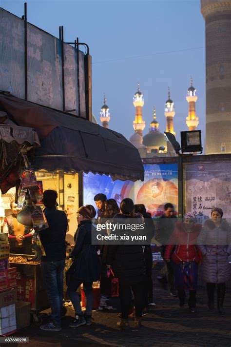 Food Stall In Erdaoqiao Night Market Urumqi China High-Res Stock Photo ...