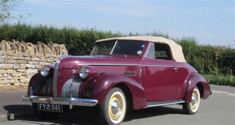 1939 Pontiac Deluxe Six | Classic Driver Market