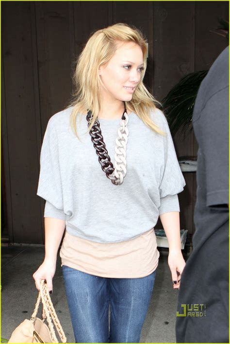 Hilary Duff: 'Beauty & the Briefcase' Premieres April 18!: Photo ...