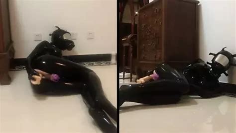 Getting Fucked In Latex Fuck Machine Training Xhamster