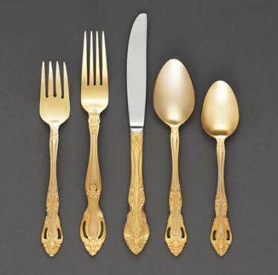 Gold flatware set of 5 pieces – The Wedding Vogue