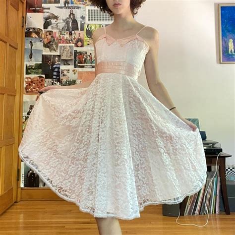 Vintage 70s 80s Gunne Sax Pink Lace Overlay Dress Depop