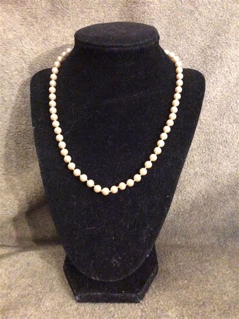 Vintage Long String Marvella Pearls. Costume jewelry.… - Gem