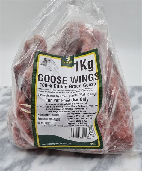 Dougies Goose Wings 1kg - Lead On Dog Shop