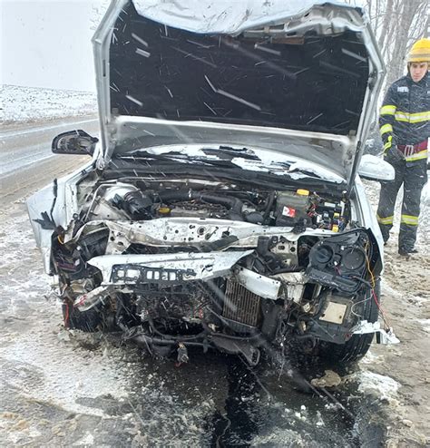 VIDEO Un Tutovean Drogat La Volan A Provocat Un Accident Pe Centura