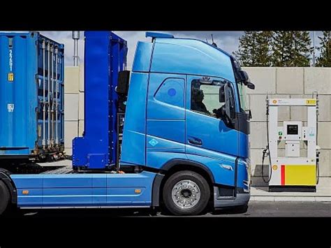 Volvo S Fuel Cell Electric Truck Volvo S Hydrogen Truck Youtube