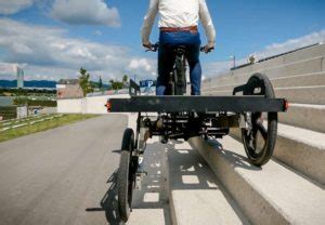 Gleam E Cargobike Innovative Neigetechnik Vollfederung Und Hohe