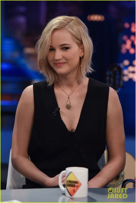 Full Sized Photo Of Jennifer Lawrence Liam Hemsworth El Hormiguero 34