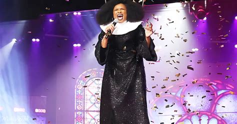 Jennifer Hudson Slays With Sister Act Halloween Performance