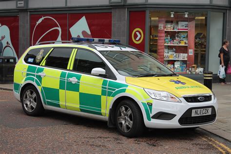 Ambulance Ford NL11CZK North East Ambulance Service Flickr