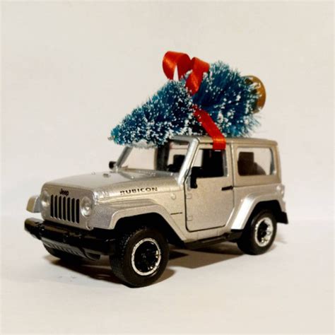 Jeep Wrangler Jk Red Ornament With Tree