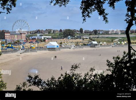 Barry island beach hi-res stock photography and images - Alamy