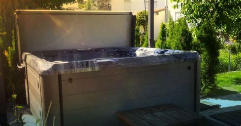 Our Favorite Small Backyard Designs With Hot Tubs