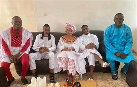 cameroun Samuel Eto o en visite de sÃduction des dÃlÃguÃs du