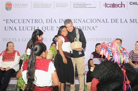 Rutilio Escandón Conmemora el Día Internacional de la Mujer Indígena