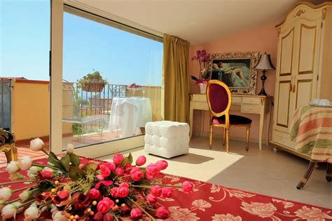 HOTEL SCILLA - Prices & Reviews (Italy)