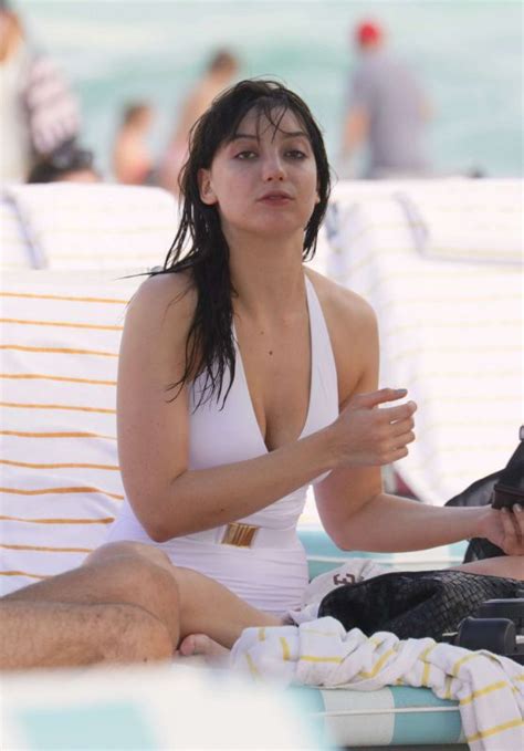 Daisy Lowe In White Swimsuit On The Beach In Miami 12 30 2015 CelebMafia