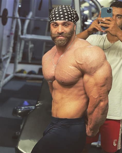 Muscle Lover The World Of Bodybuilders Iranian Bodybuilder Hossein