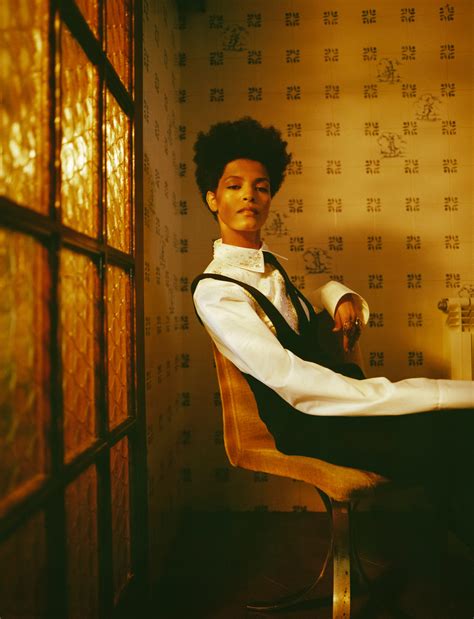 Fashion Book - Rebecca Muir Make up Artist