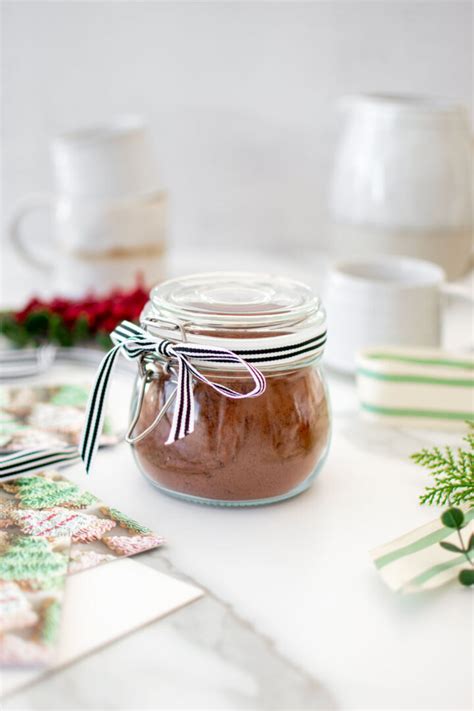 How To Make Homemade Hot Cocoa Mix For Gifts Mimi S Organic Eats