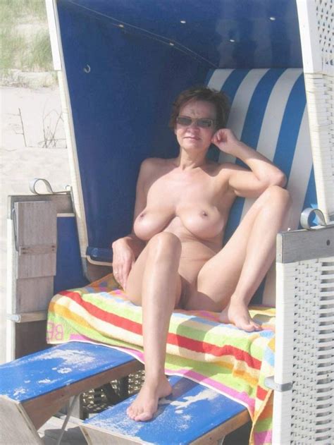 Nude Older Milfs Image