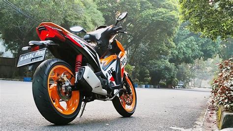 Honda Blade Modifikasi Tapak Lebar Youtube