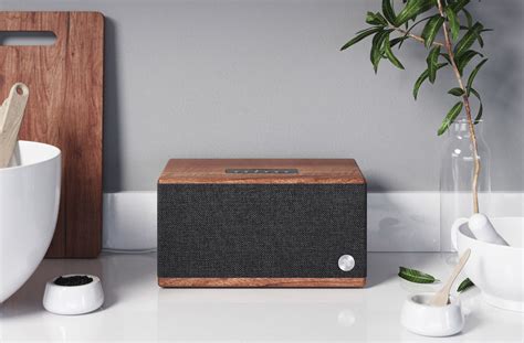 Недорогая Bluetooth-колонка Audio Pro BT5 мощностью 40 Вт поступит на ...