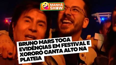 Emoção Bruno Mars toca Evidências em festival e Xororó canta alto na