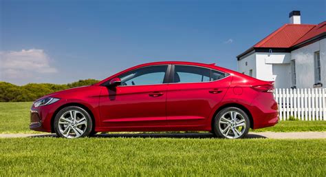 Hyundai Elantra Review Caradvice