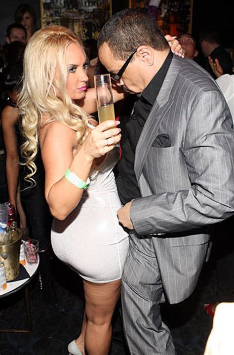 Nicole Coco Austin Showing Her Great Ass And Nice Big Tits Porn Pictures XXX Photos Sex Images