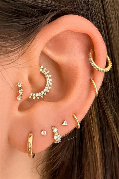 16 Cute Ear Piercings To Try In 2022 Assolari