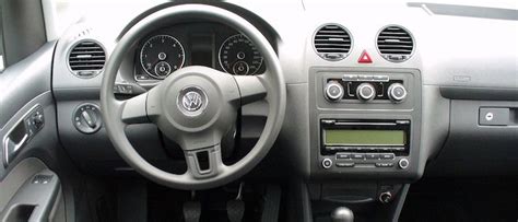 Volkswagen Caddy (2004 - 2010) - AutoManiac