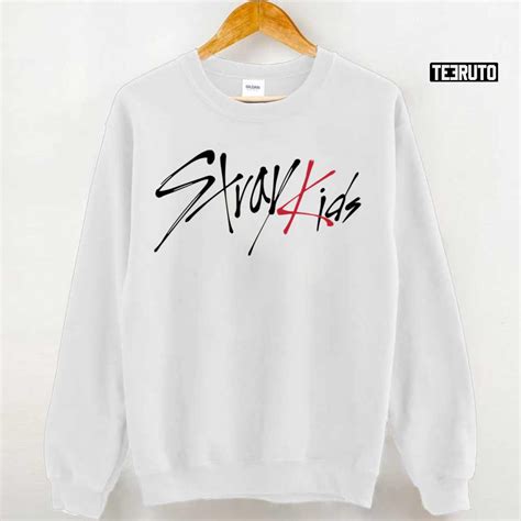 Official Stray Kids Logo Unisex T Shirt Teeruto