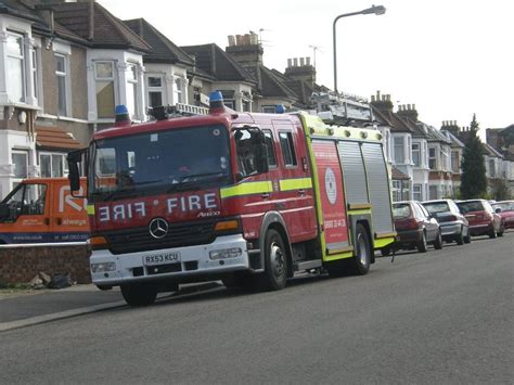 London Fire Brigade Dlp Mercedes Atego London Fire Br Peter