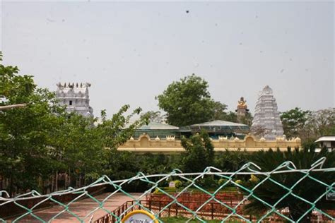 Gnana Saraswati Temple Basar Basar