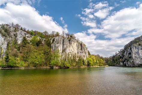 Am Donaudurchbruch Bei Kloster Bild Kaufen 71395998 Lookphotos