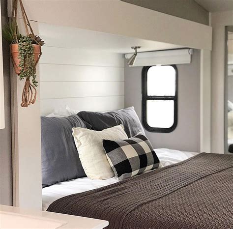 RV Tour Featuring @PleadingtheFifth_Wheel | Camper decor, Caravan interior, Remodeled campers