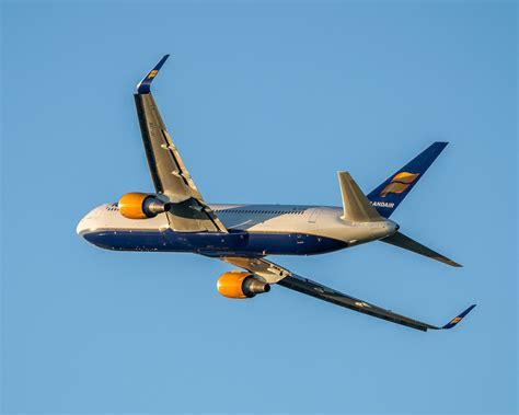 Icelandair Ers Released Draw Decal