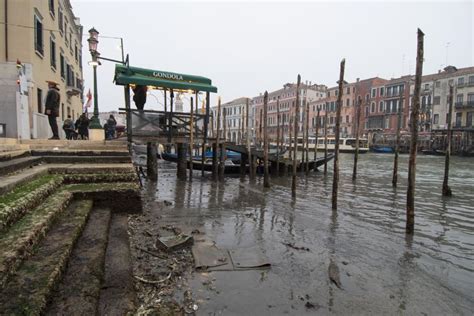 Venecia Se Queda Sin Agua Las Im Genes M S Impactantes De La Marea Baja