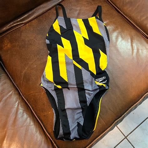 Speedo Swim Womens Endurance Flyback Training One Piece Swimsuit